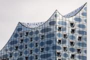 Velmi zvláštní fasáda: Živé vlnění v koncertním sále Elbphilharmonie (Hamburk, Německo)