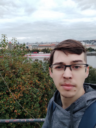 Na snímku Ivan Malcev, nový člen týmu AI společnosti Dlubal Software.