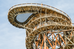 Höchster Punkt des Sky Walk mit ‘Tröpfchen’ (© TAROS-NOVA s.r.o.)