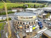Viergeschossiger Holzbau in St. Georgen während der Bauphase (© Ketterer Architekten)