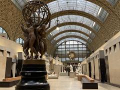 Innenansicht des Hauptschiffs des Musée d'Orsay
