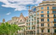 Fassadenansicht des Casa Batlló im Modernisme-Stil von Antoni Gaudí in Barcelona.