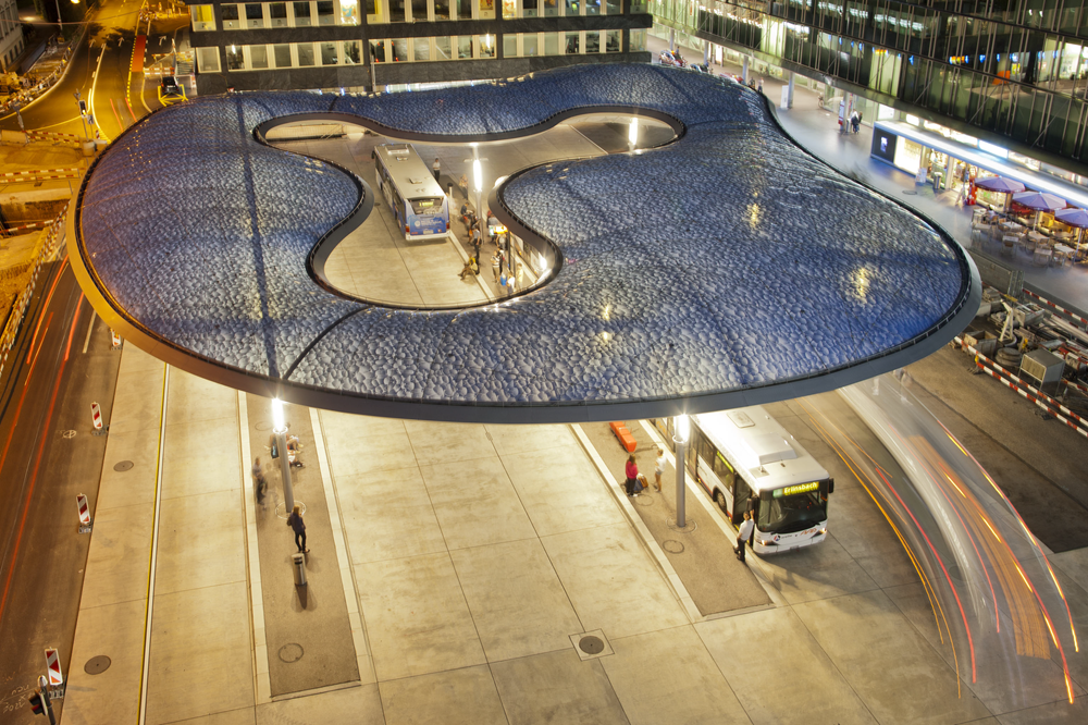 Top View of Bus Station in Aarau (© Niklaus Spoerri)