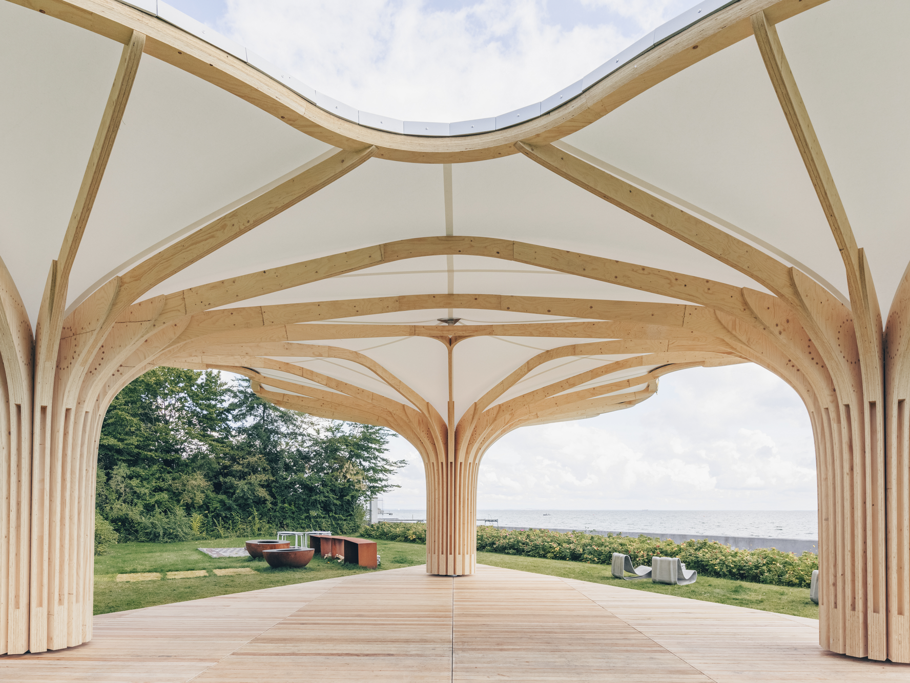 Three "Trees" of Pavilion Project (© Blumer-Lehmann AG)