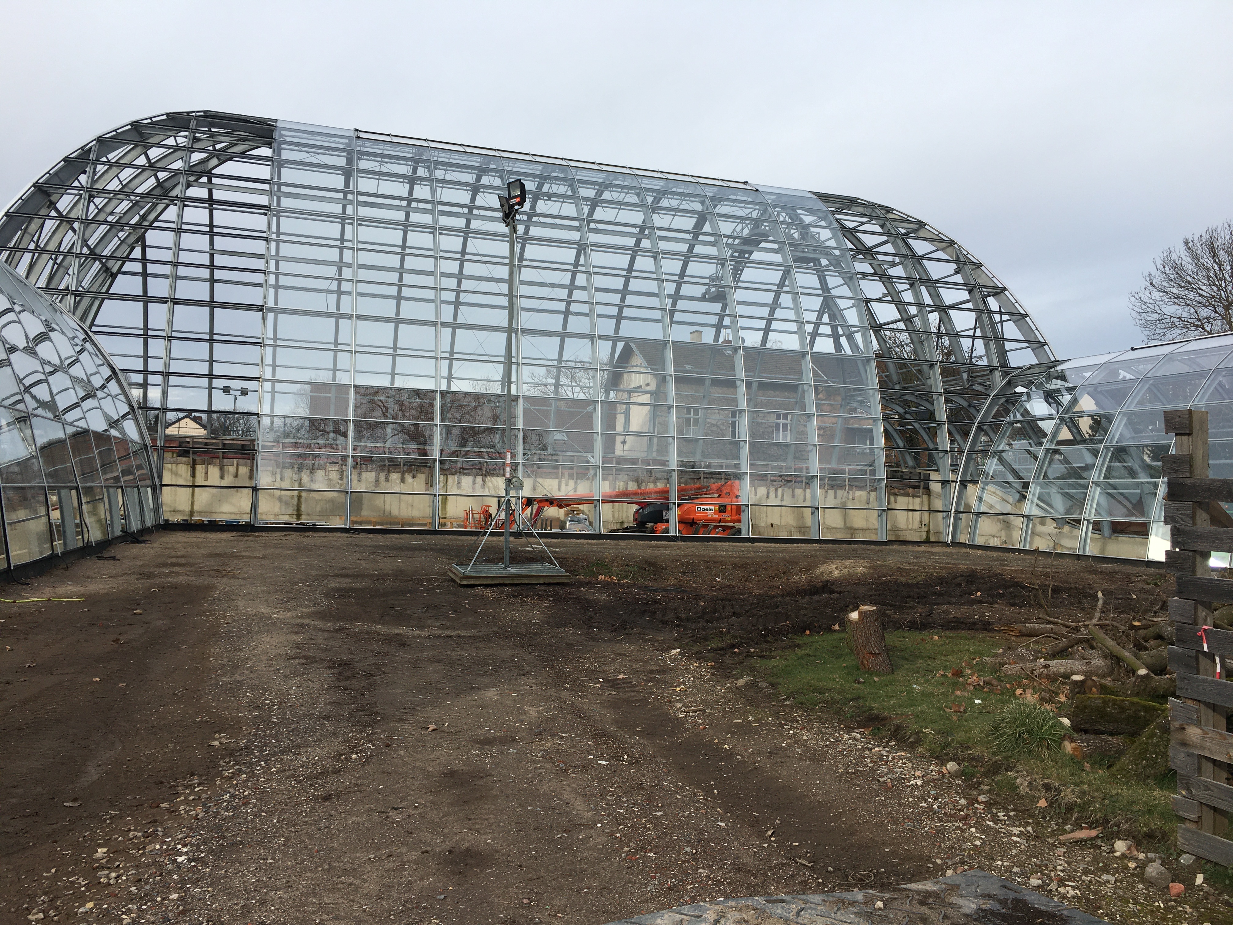 Exhibition Greenhouse During Assembly | © ASSMANN BERATEN + PLANEN AG