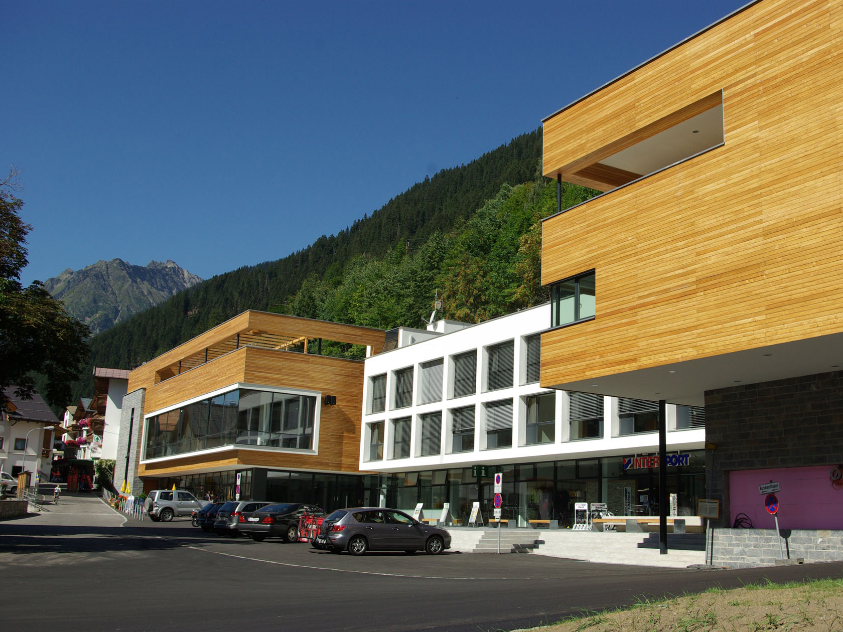 Centro Municipal de Kappl, Austria (© Dipl.-Ing. Rainer Zangerle)