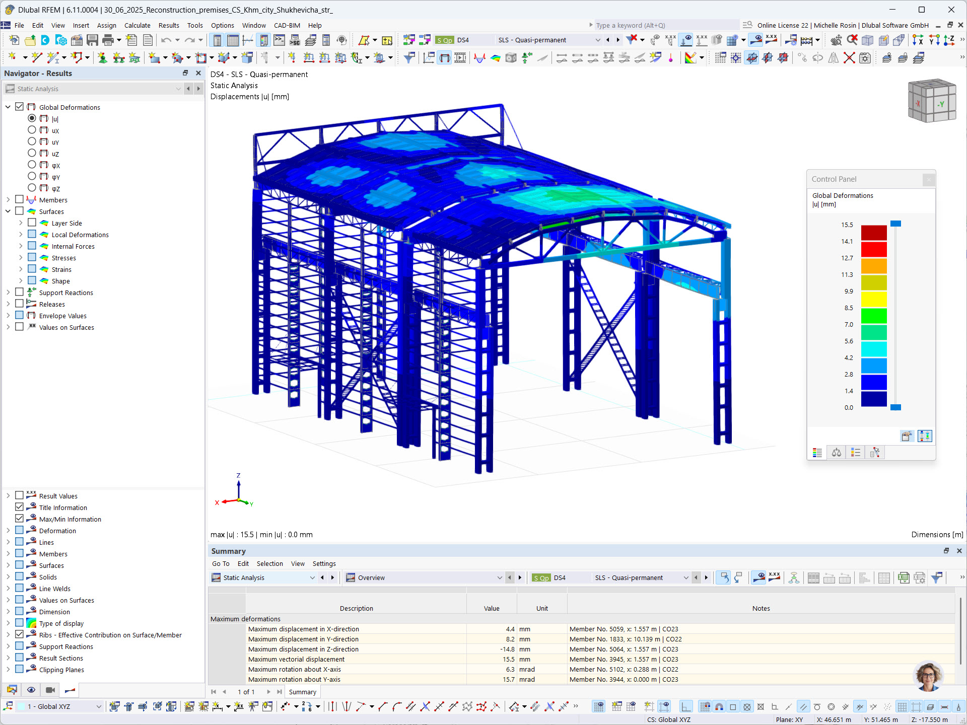 Análisis de deformaciones de una nave logística con RFEM optimizada para cálculos estáticos.