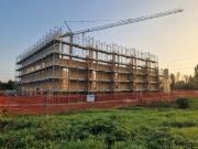 Construcción del pabellón deportivo “Corni” en Módena con elementos arquitectónicos modernos
