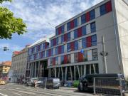 Bâtiment de l'école sur le campus Lorenzo à Leipzig (© base | d GmbH)