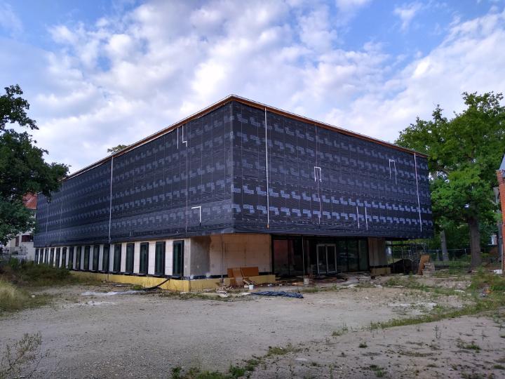 Salle de sport en phase de construction (© MARX KRONTAL PARTNER)