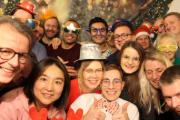 Comme l'année dernière, la boîte de dialogue était l'attraction majeure de la fête de Noël.