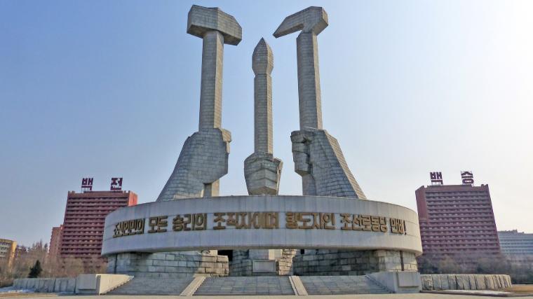 Monument pour le 50e anniversaire du Parti du Travail de Corée à Pyongang (1995-1996)