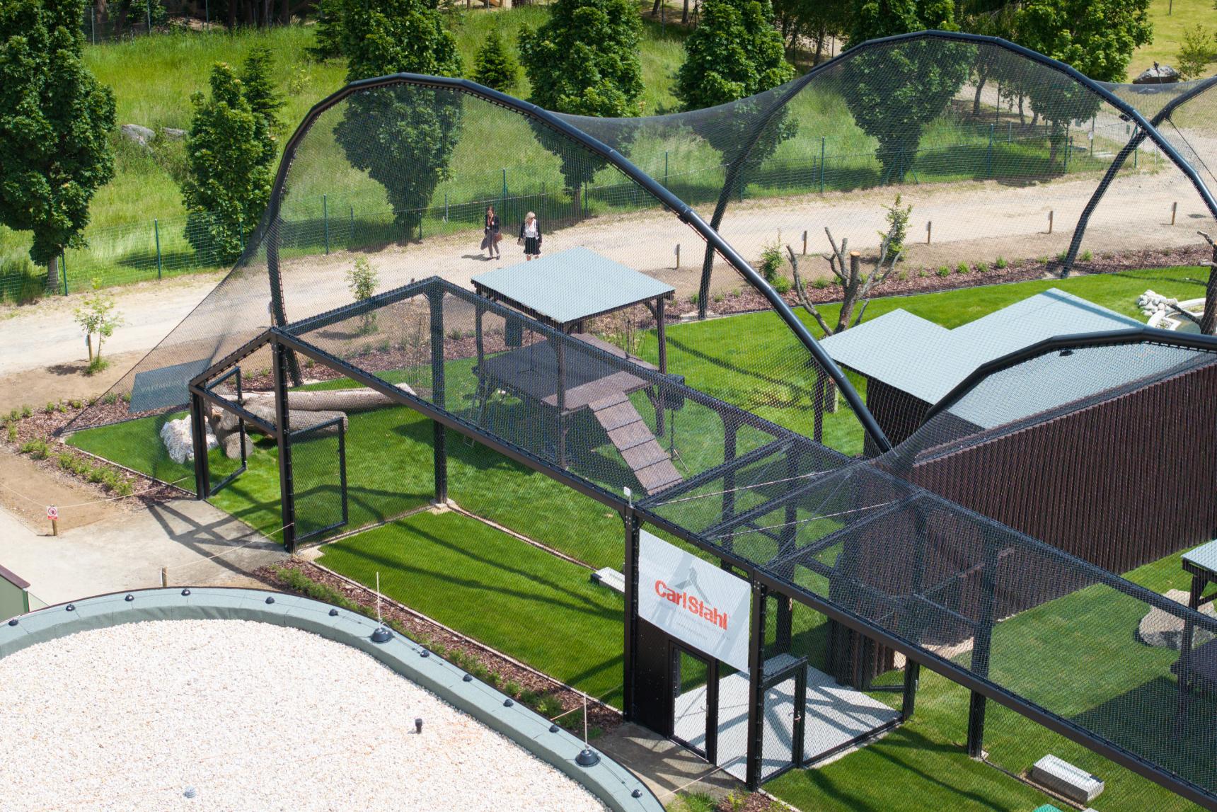 Structure du pavillon du centre de sauvetage CITES du Zoo de Tábor