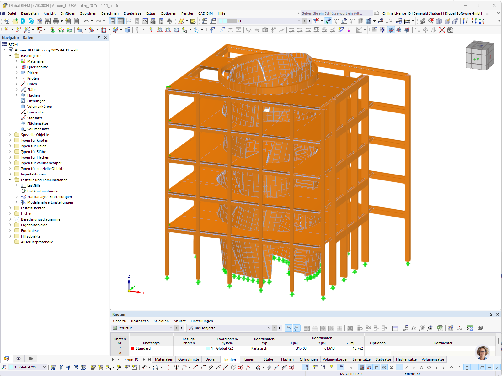 RFEM-Modell des Atriums mit Holzstruktur, illustriert in einem Bauwerksentwurf.