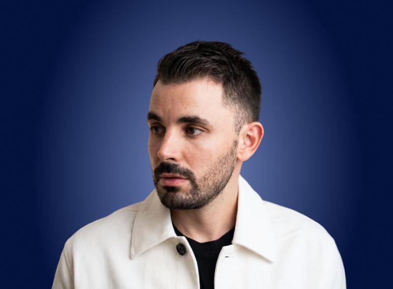 Photo portrait de Marin Shera, ingénieur chez Werner & Balci GmbH, ayant une allure professionnelle et avenante.