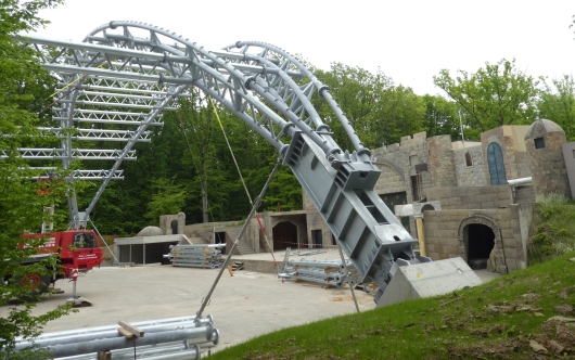 Struttura del tetto durante la costruzione (© Joachim Ingenieure)