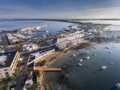 Vista aerea del centro per sport acquatici (© Arq. Marià Castelló)