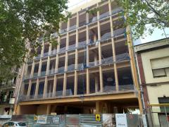 Wittywood, il primo edificio per uffici in legno in Spagna - Barcellona (© Estudi M103)