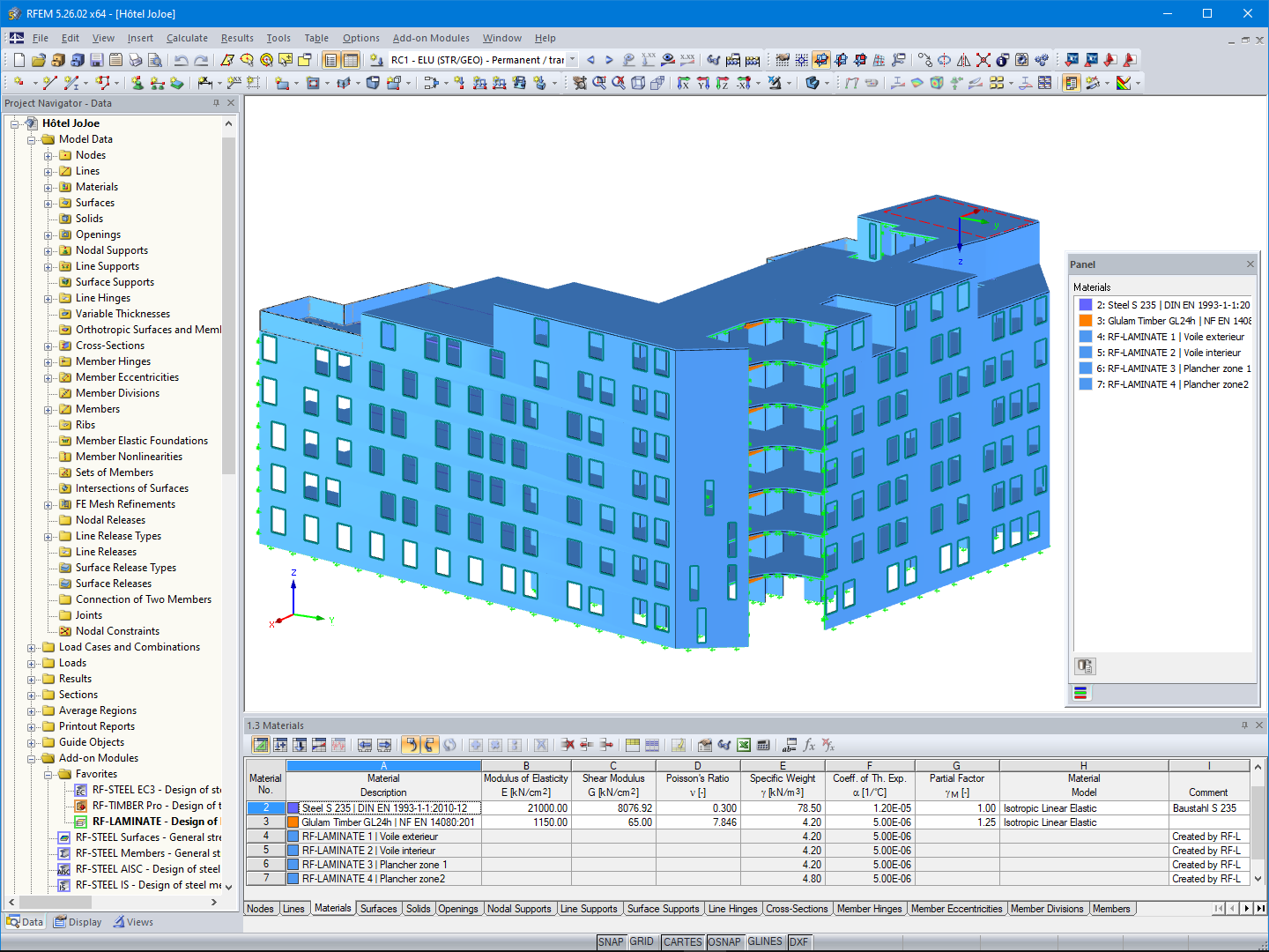 Modello 3D della struttura in legno dell'hotel ' in RFEM