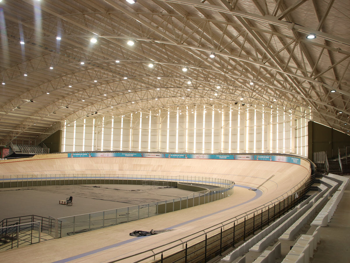 Interno del velodromo (© Metalúrgica Vera SLR)
