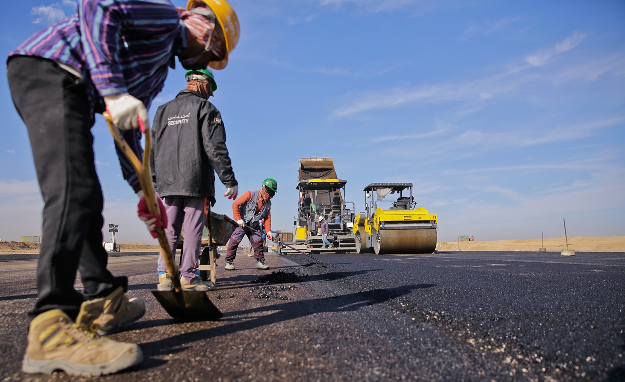 Costruzione di strade con asfalto