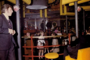 celebrativo allo Yellow Subaqua di Monaco di Baviera, fonte: MJunik disco - dal 1949 ad oggi (casa editrice blumenbar, Monaco di Baviera 2008)
