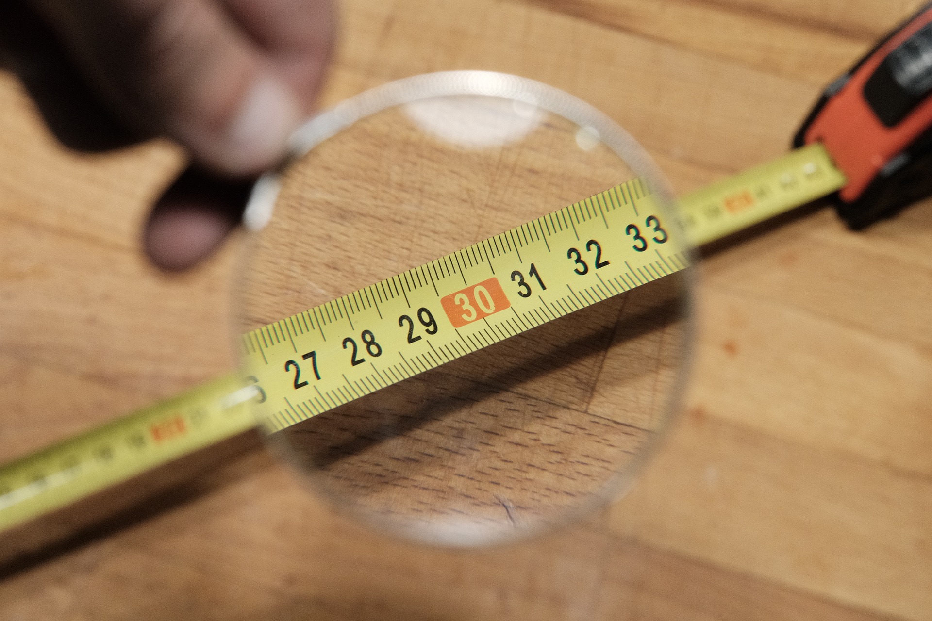 Precisione e sicurezza sono anche le massime priorità nella costruzione.