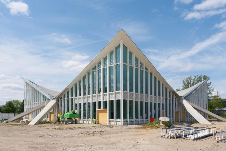 Ristrutturazione della iconica Hyparschale di Magdeburgo, capolavoro architettonico