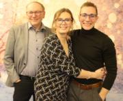 Il team di Dlubal nella fotobox alla festa di Natale