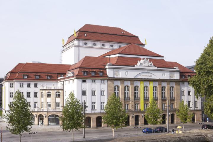 Odnowiony i zmodernizowany plac zabaw (© State Playhouse Dresden Archive)