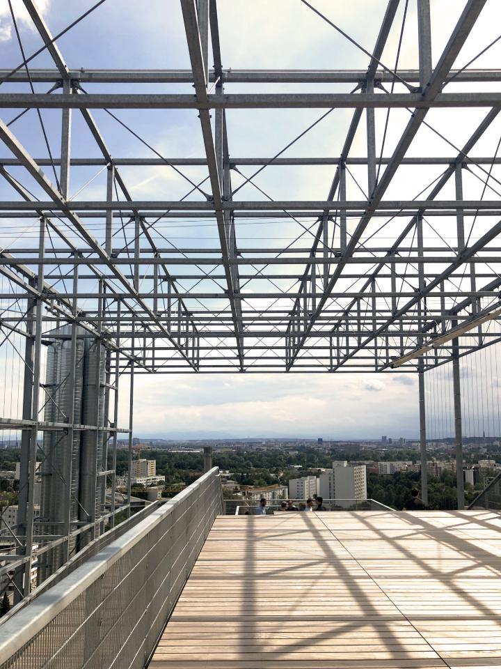 Widok z góry na miasto Linz (© Bollinger+Grohmann)