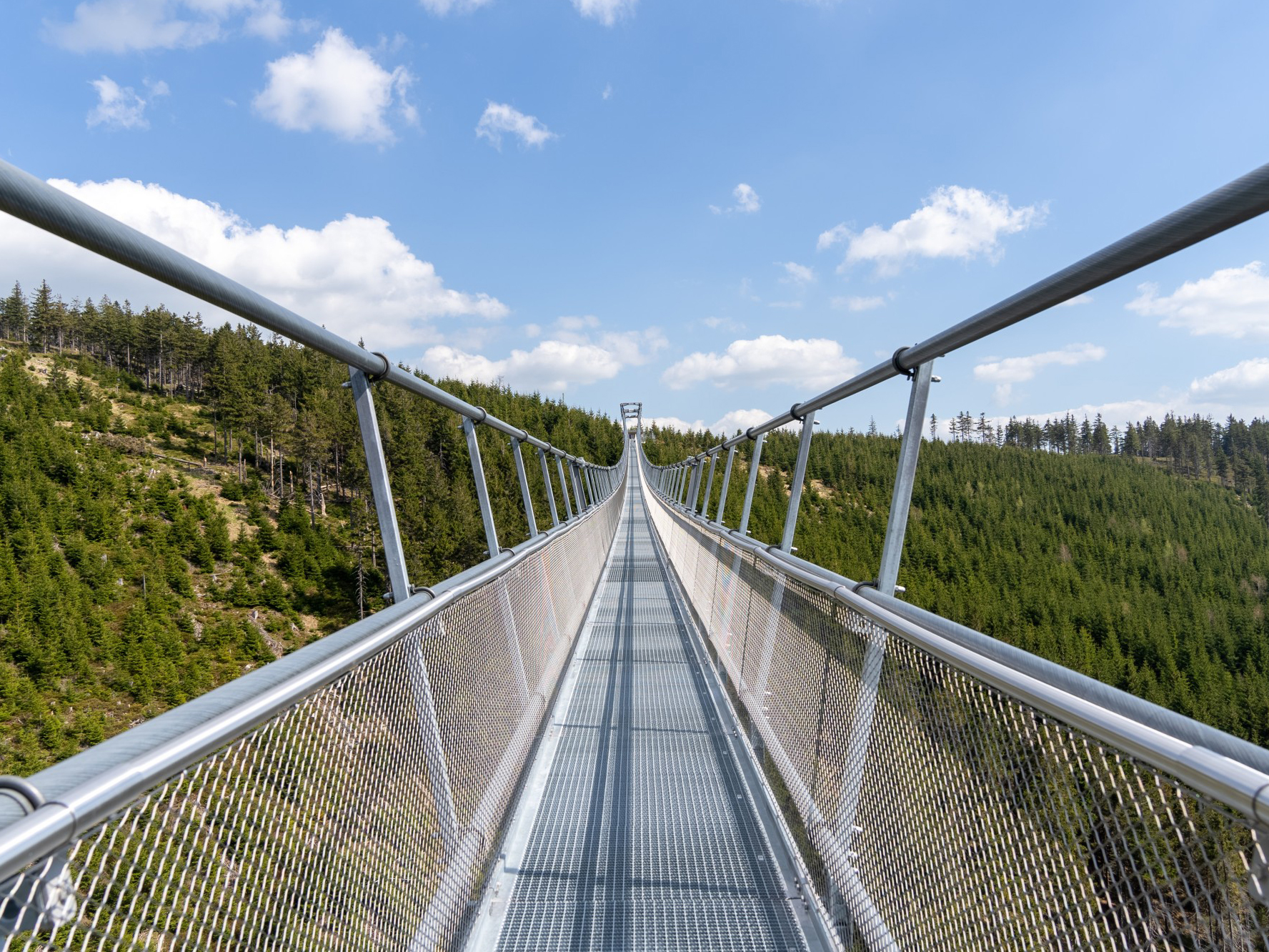 CP 001237 | Kładka dla pieszych Sky Bridge (fot.: © Denis Pagáč)