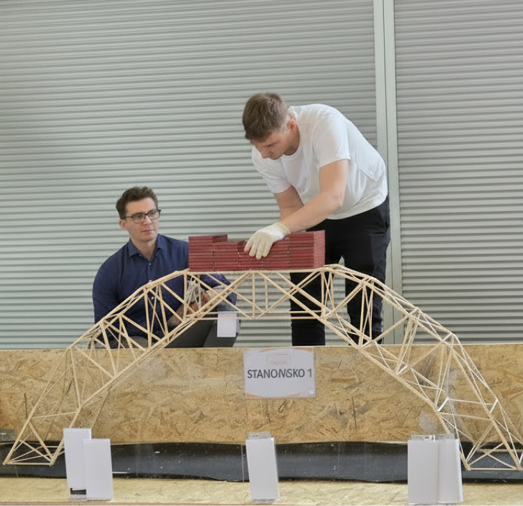 studenci polskiego uniwersytetu testują modele