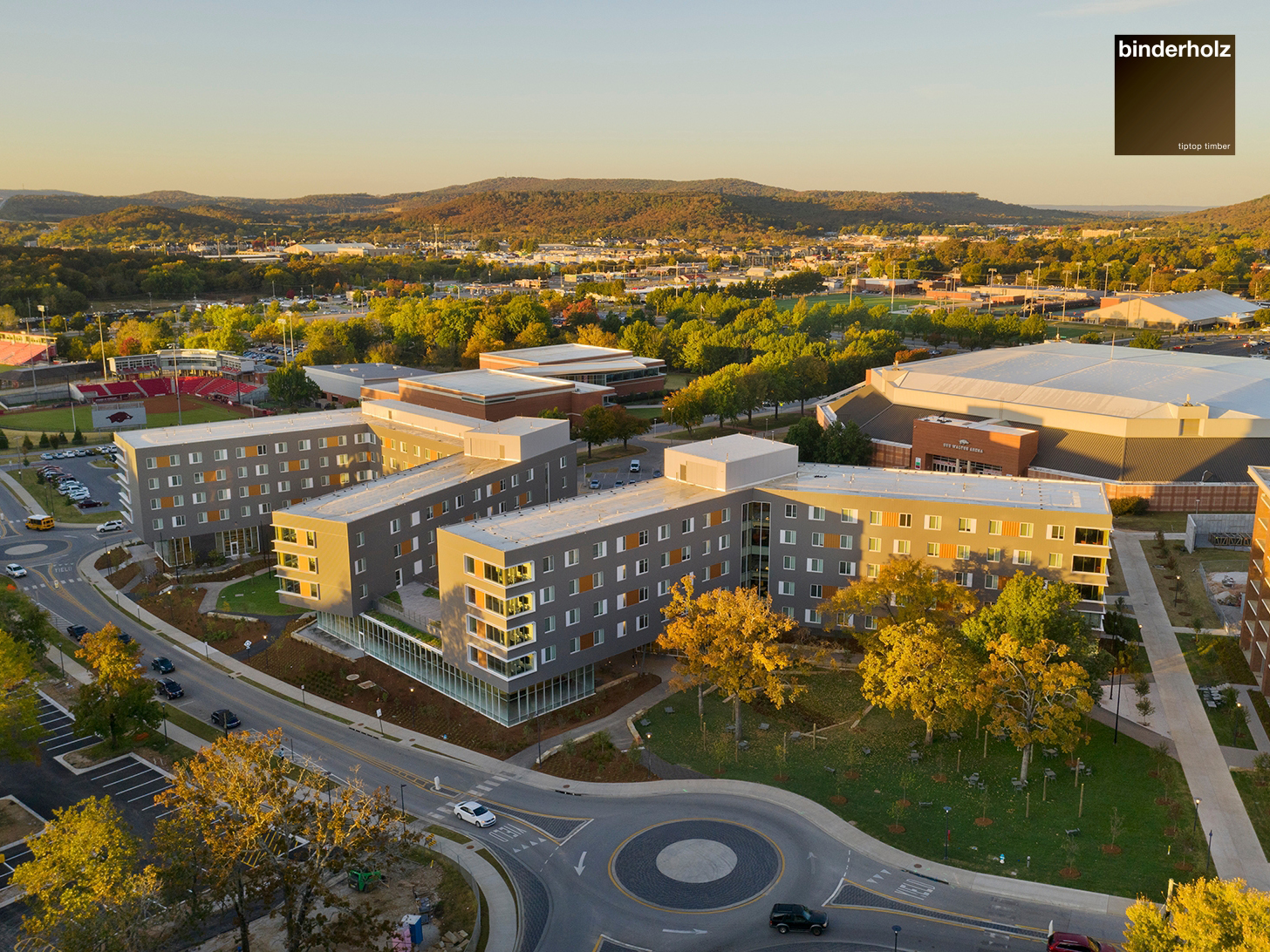 Residência universitária Adohi Hall, Universidade de Arkansas, EUA (© binderholz)