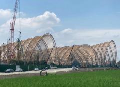 Estrutura de apoio concluída de três dos cinco pavilhões (© StructureCraft)