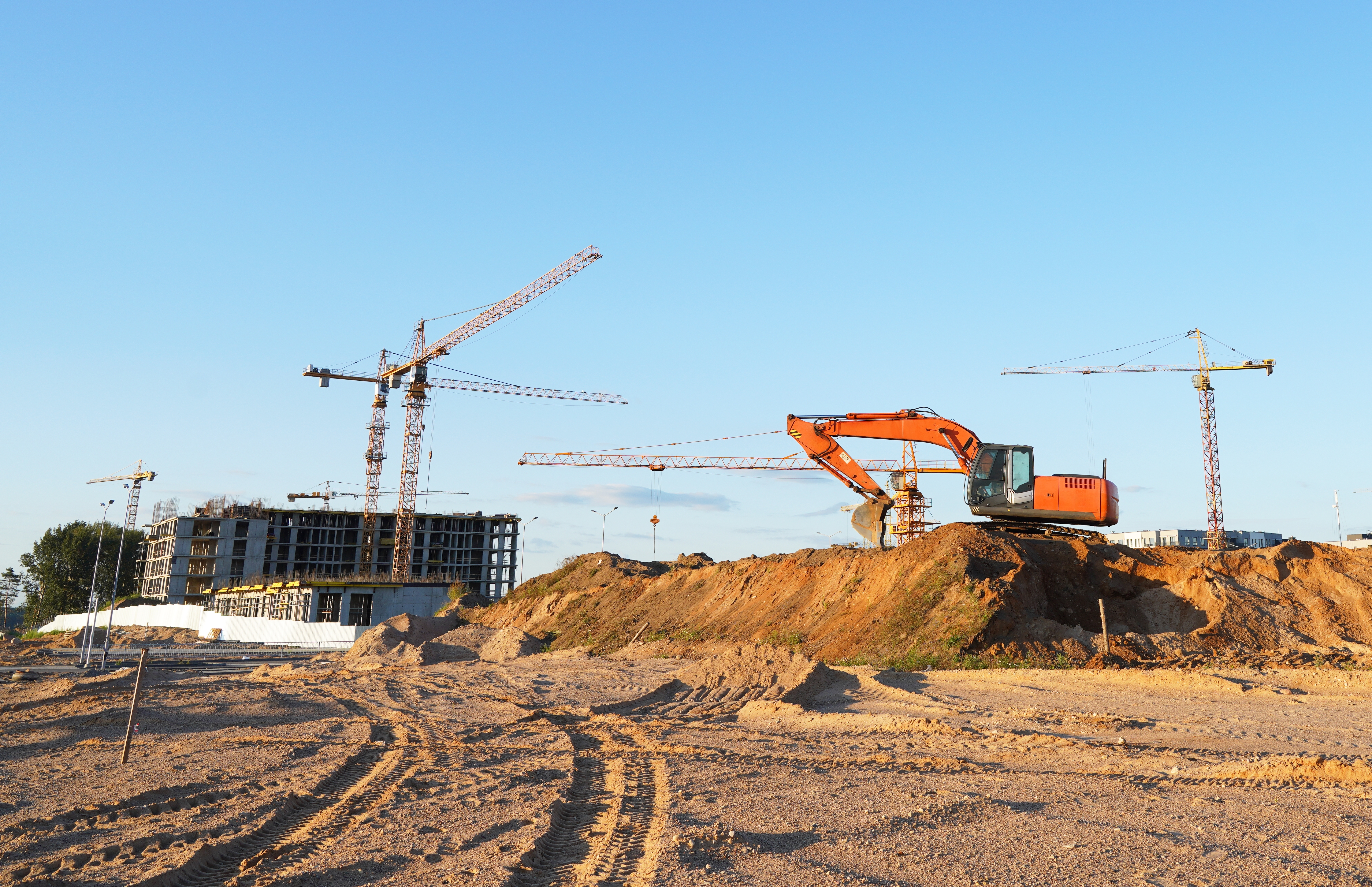 Mais de 20 000 regulamentos de construção na Alemanha – Fotografia de Maksim Safaniuk/Shutterstock.com