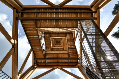 Torre Goethe em Frankfurt, projetada pelo Wirth Haker PartmbB, utilizando o RFEM para a sua análise estrutural.