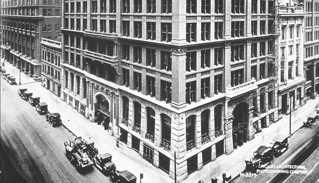 O Home Insurance Building em Chicago é considerado o primeiro arranha-céus do mundo.