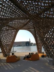 竹钟乳石（©Ergodomus Timber Engineering）