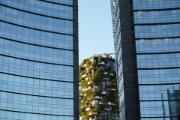 高技术建筑中的低技术建筑： 米兰 Bosco Verticale