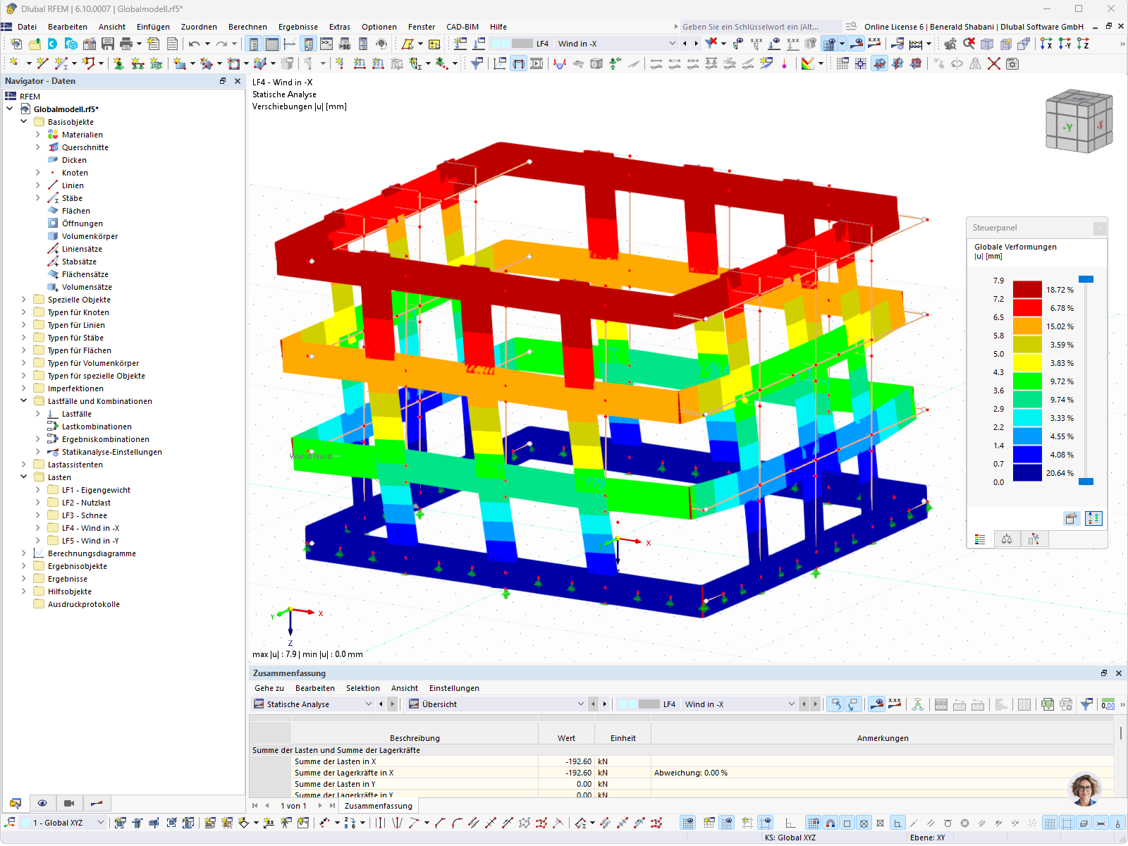 Visualisierung der Verformung eines Holzrahmenmodells in einer CAD-Software.
